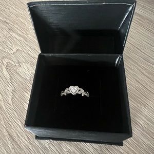Heart diamond 10k white gold